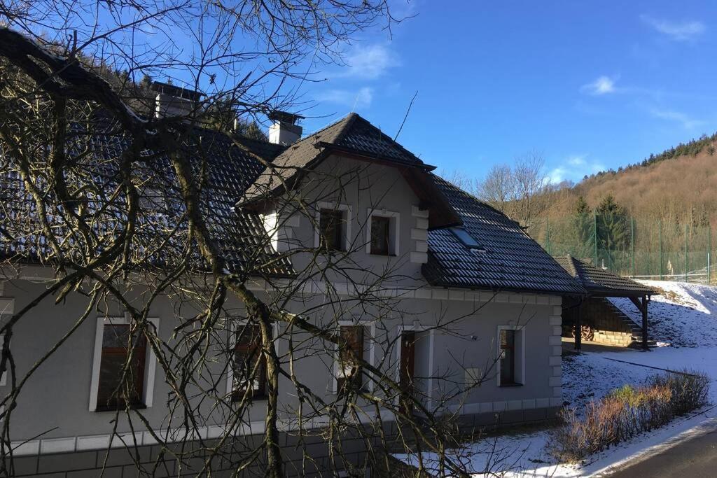 Villa Vykmanov Medenec Zewnętrze zdjęcie